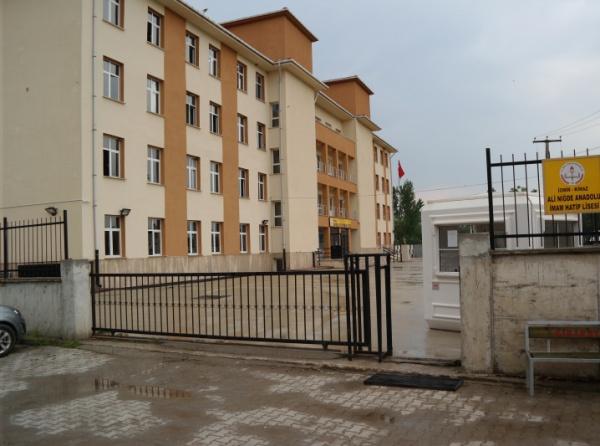Ali Niğde Anadolu İmam Hatip Lisesi Fotoğrafı